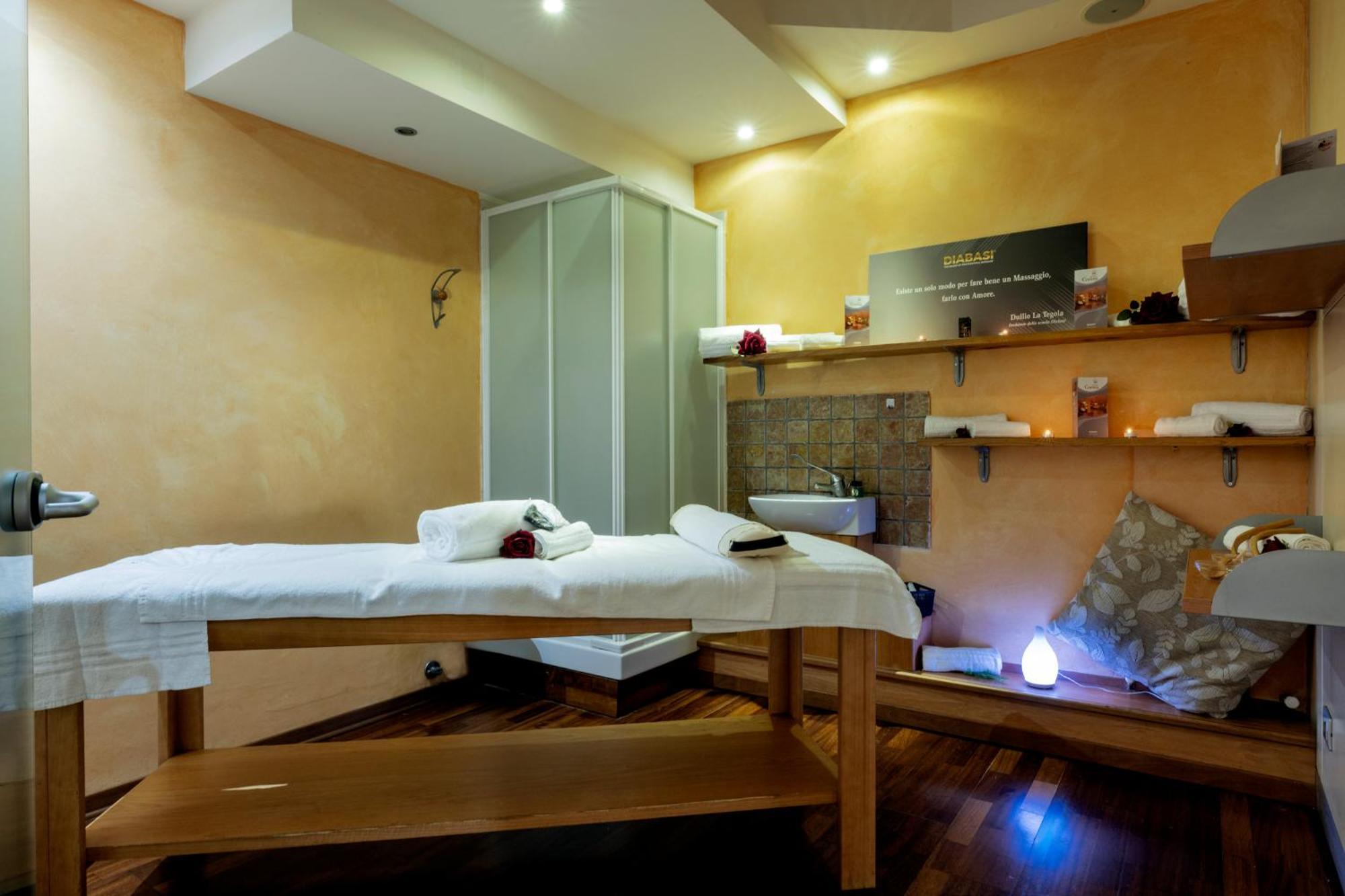 Hotel Corona & Spa بيسكاسيرولي المظهر الخارجي الصورة