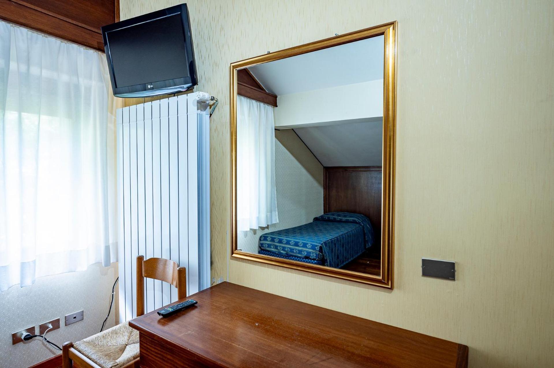 Hotel Corona & Spa بيسكاسيرولي المظهر الخارجي الصورة