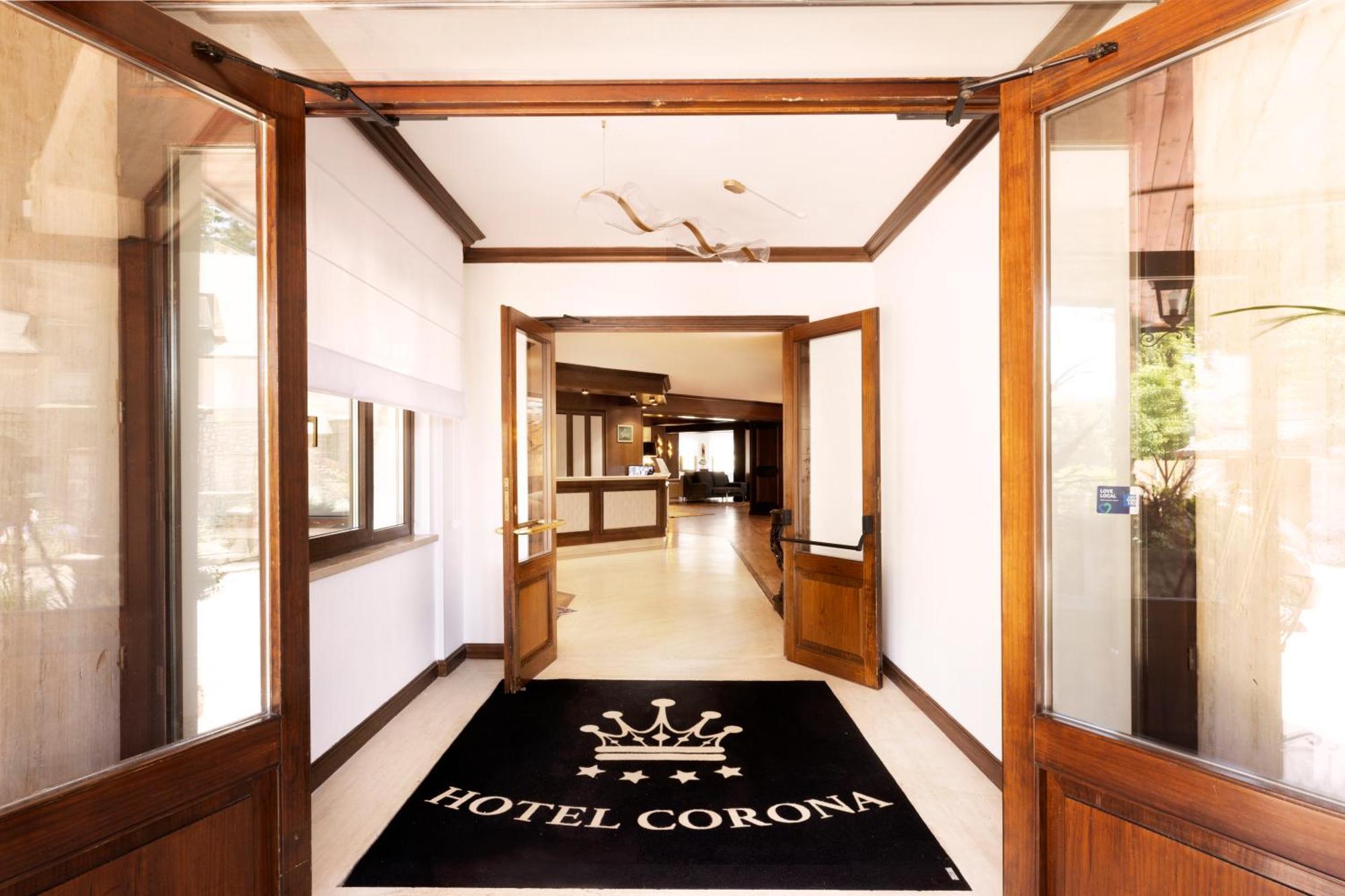Hotel Corona & Spa بيسكاسيرولي المظهر الخارجي الصورة
