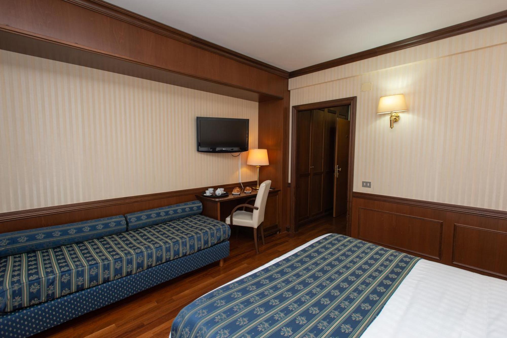 Hotel Corona & Spa بيسكاسيرولي المظهر الخارجي الصورة
